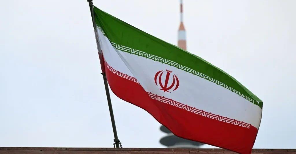 ئێران دەستبەسەرداگرتنی موڵك و سامانی زیاتر لە 100 كەسایەتی وڵاتەكەی راگەیاند