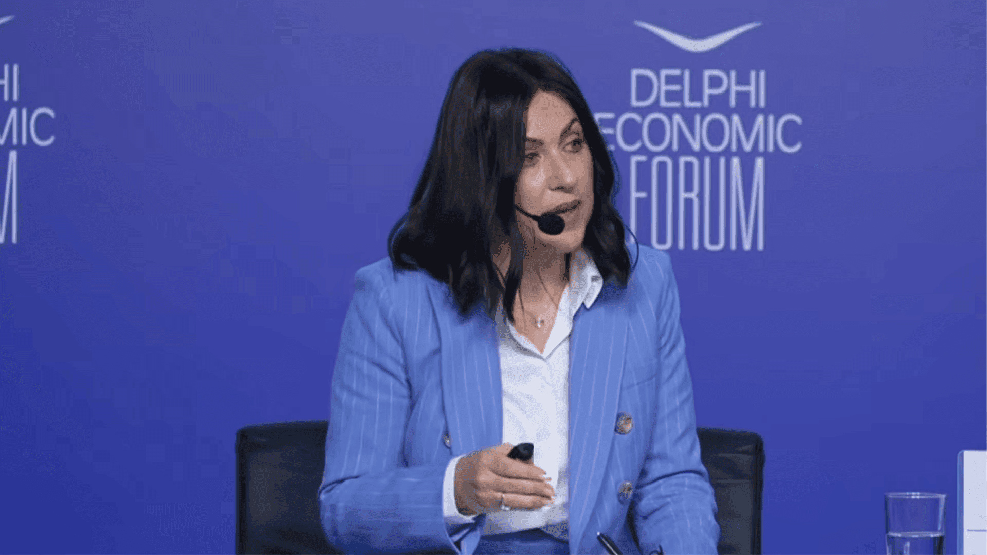 شێری كراهام تاڵەبانی: نیوەی ئەو كەسانەی لە زانكۆكان دەخوێنن ژنانن 