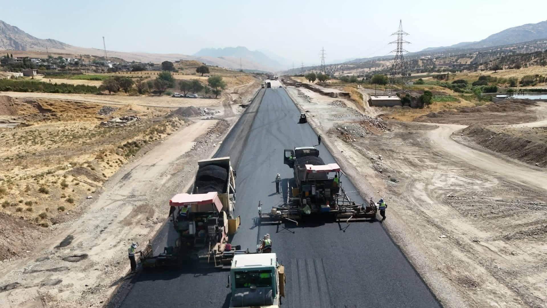 وەزارەتی ئاوەدانکردنەوە: کارکردن لە پڕۆژەی رێگای دوسایدی دوکان-چوارقوڕنە بەردەوامە