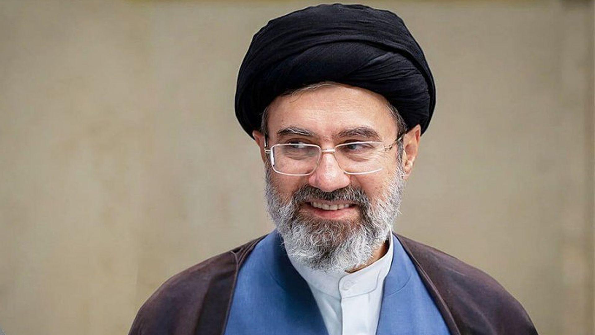 موجتەبا خامنەیی: هیچ لێدوانیک مەدەن ورەی هاووڵاتیان داببەزێنێت