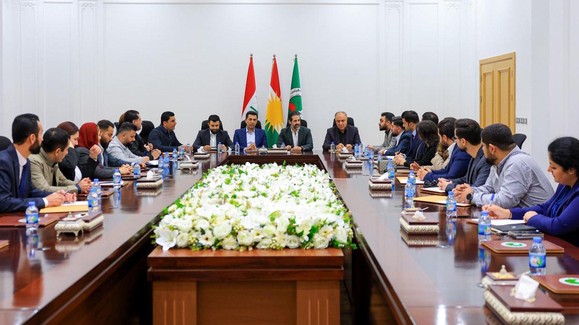 قوباد تاڵەبانی لەگەڵ بۆردی گەنجان و خوێندکاران کۆبووەوە